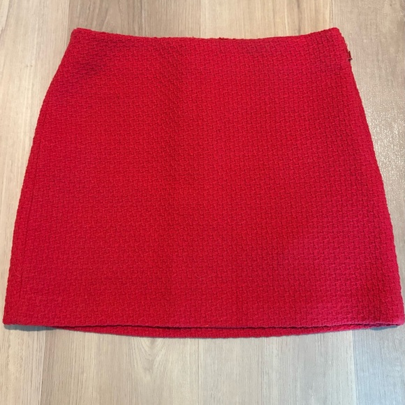 Mango Vibrant Red Skirt - Picture 1 of 3